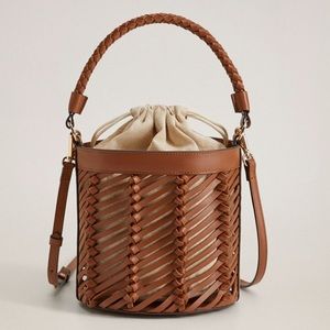 MANGO woven lattice bucket bag
